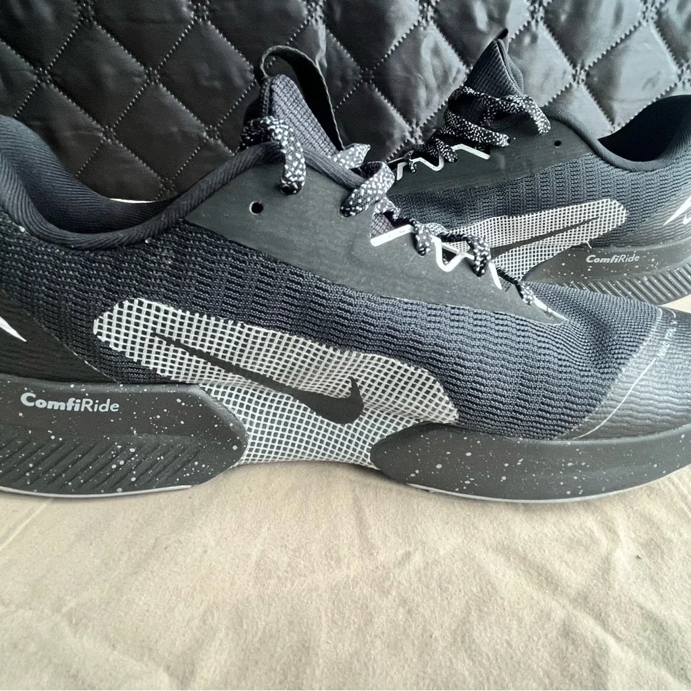 Men’s 11.5 Nike Juniper Trail 3 Low Mens Trail Shoes Black FQ0904-001 VNDS - Picture 1 of 7
